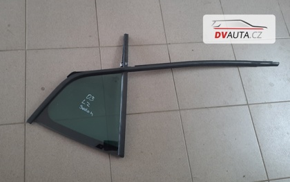 Sklo boční pevné 5E5845213